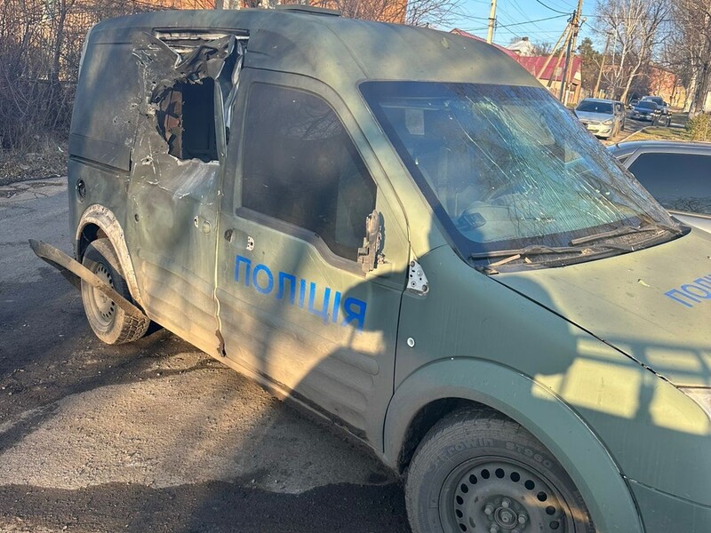 В Днепропетровской области оккупанты атаковали дроном полицейских, которые выехали для документирования последствий обстрела гражданских. Фото
