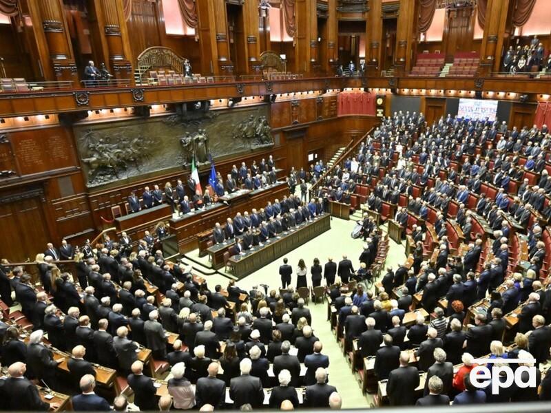 Парламент Італії остаточно затвердив дозвіл на постачання військової допомоги Україні
