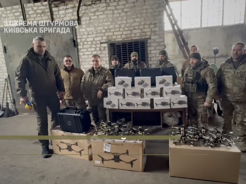 Дрони-камікадзе, які передав Кличко, успішно знищують ворога під Бахмутом, 5-та ОШБр показала відео