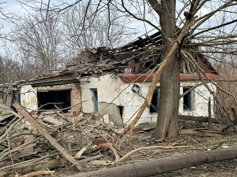 Росіяни вранці обстріляли село в Донецькій області, загинула мирна жителька – ОВА