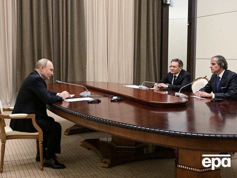 Глава МАГАТЕ зустрівся з Путіним, говорили про ситуацію на ЗАЕС