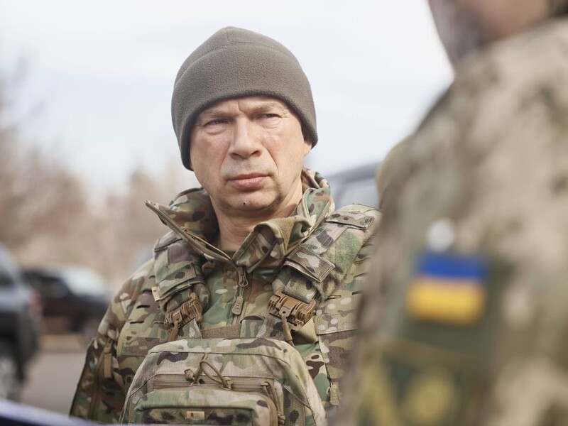 Сирський назвав кількість українських і російських військових, які потрапили в полон під час боїв за Авдіївку