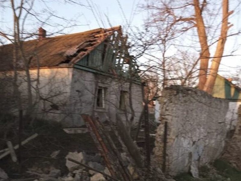 Из-за российских обстрелов в Херсонской области 10 человек отравились дымом