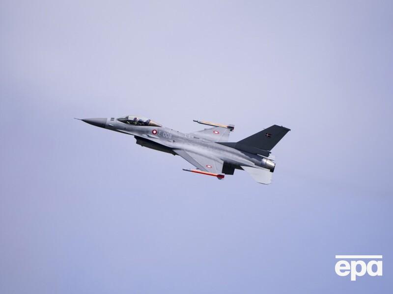 "Нечего волноваться". Первые F-16 от Дании точно прибудут в Украину этим летом – посол