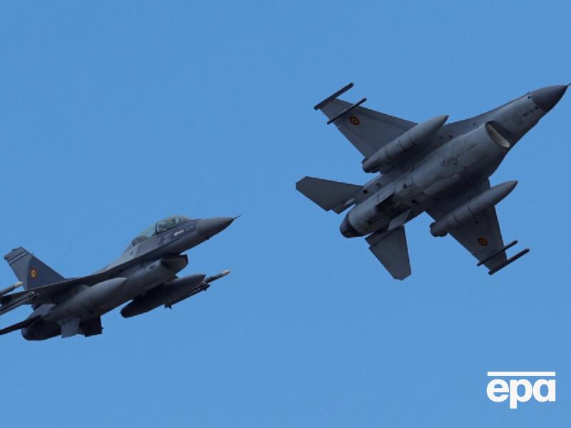 У Повітряних силах ЗСУ уточнили заяву про появу F-16 в Україні "після Пасхи"