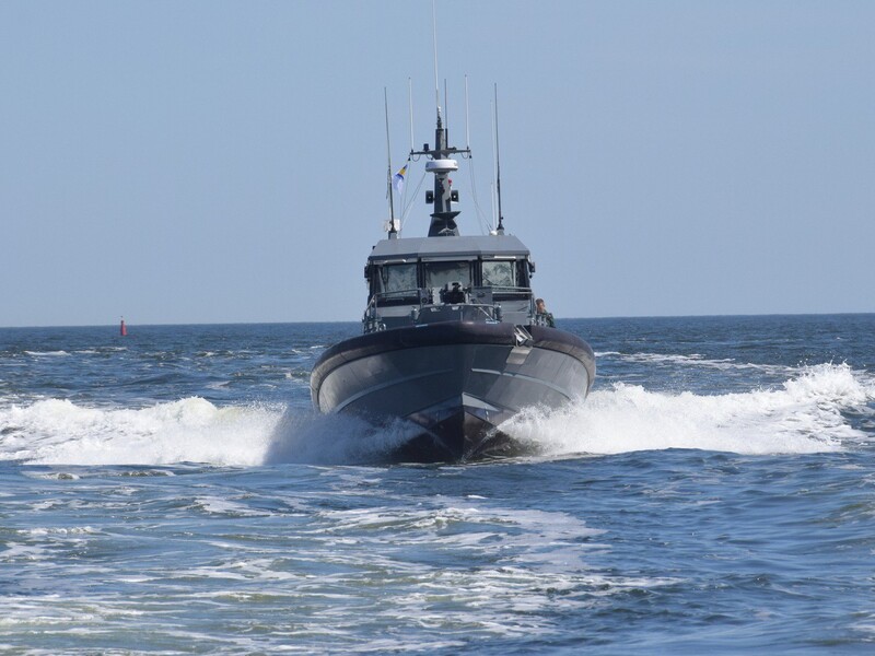 ВМС ВСУ включили в состав два новых катера, ранее переданные Эстонией. Церемонией руководил Неижпапа. Фото