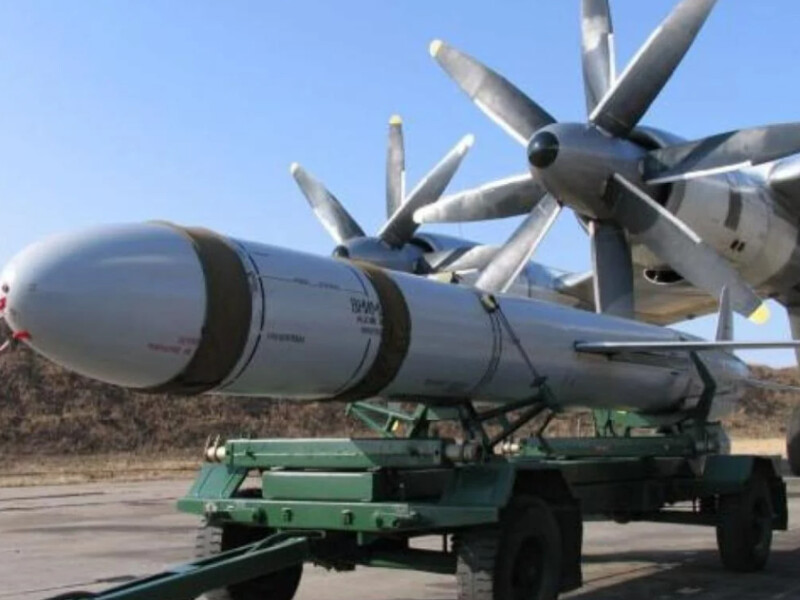 Оккупанты 8 мая атаковали Украину новой модификацией ракеты Х-101 "буквально с конвейера". В Defense Express показали фото