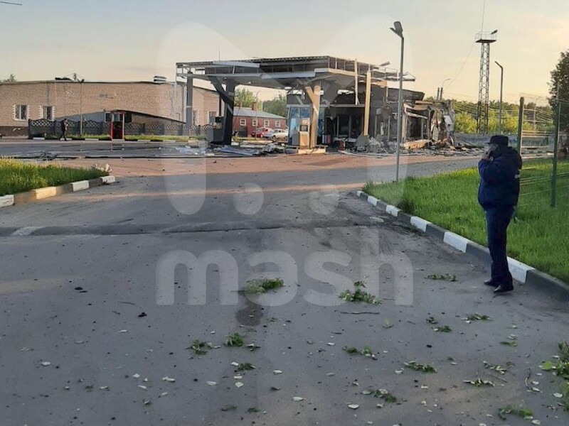 У РФ заявили про атаку безпілотників на нафтобазу в Орловській області