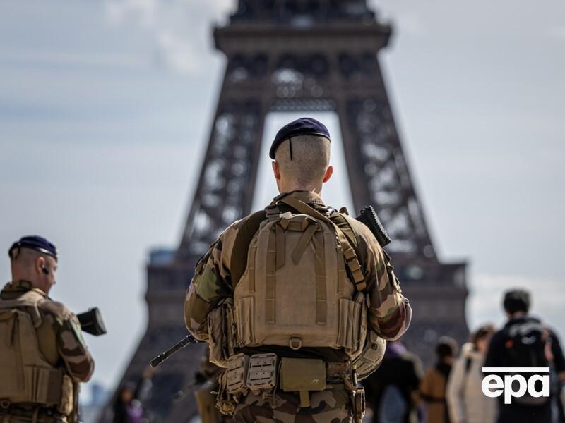 Франция готовится отправить военных инструкторов в Украину и может объявить об этом в ближайшее время – Reuters