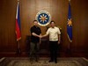 Зеленський прилетів до Маніли й уперше в історії зустрівся з президентом Філіппін. Фото