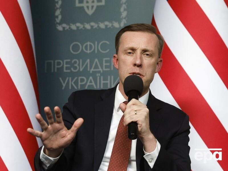 "Украинцы выкапываются из ямы". Советник Байдена заявил, что Украине нужен непрерывный поток оружия на передовую 