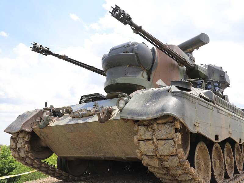 ЗСУ використовують зенітні установки Cheetah для "полювання" на російські дрони й ракети. Фото