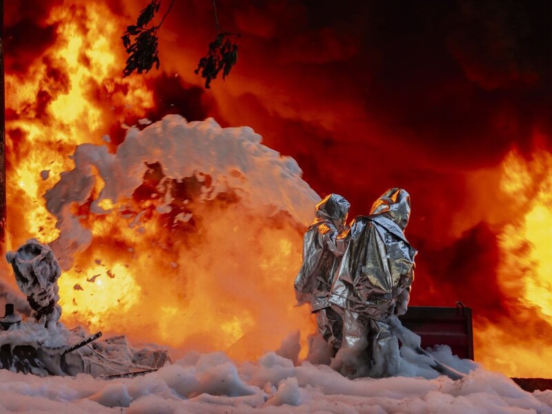 В Херсоне оккупанты сожгли "Эпицентр". Погибшие в Донецкой области, раненые в Харьковской, масштабный пожар после прилета Shahed в Хмельницкой. Сводка ОВА за сутки