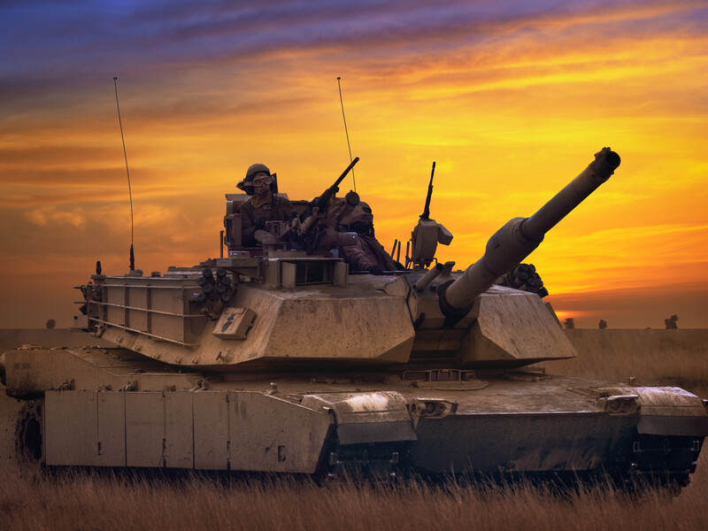 Business Insider рассказал, как "Стальной фронт" Ахметова производит защиту для танков Abrams