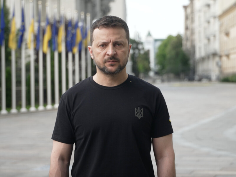 Зеленський: У червні ворог застосував проти України понад 2400 керованих авіабомб. Потрібна зброя, щоб знищувати російську бойову авіацію