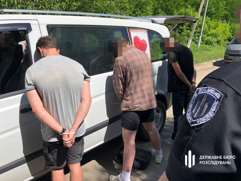 На кордоні в Одеській області затримали групу зі 100 ухилянтів – ДБР
